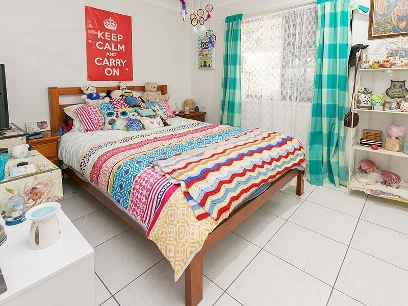 17 Tree View Road, Toogoom QLD 4655