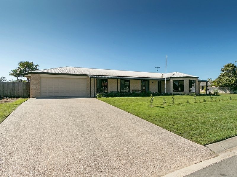 17 Tree View Road, Toogoom QLD 4655