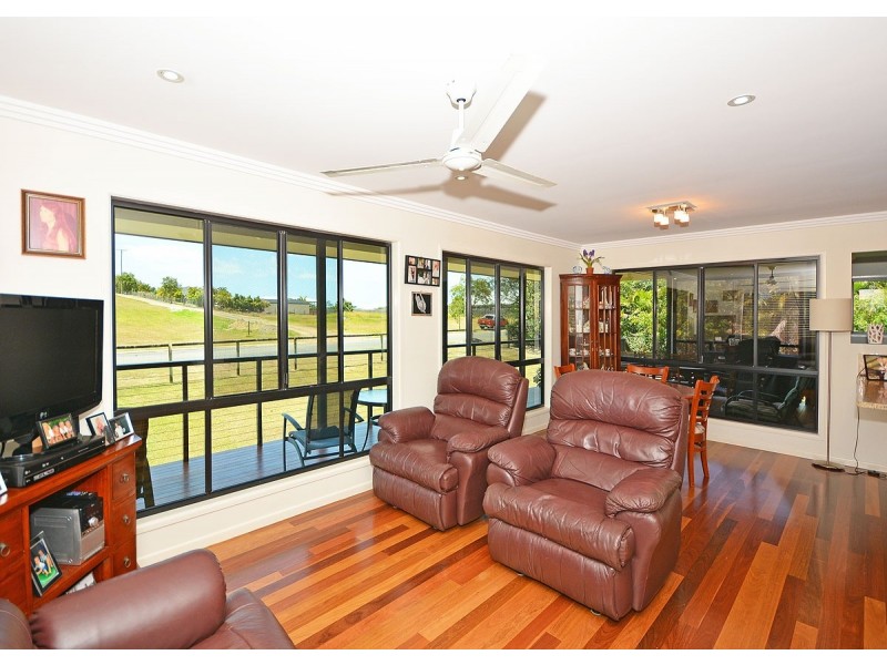 61 Waterview Drive, Dundowran Beach QLD 4655