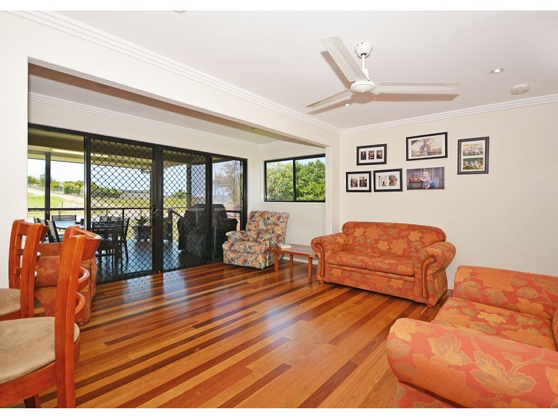61 Waterview Drive, Dundowran Beach QLD 4655