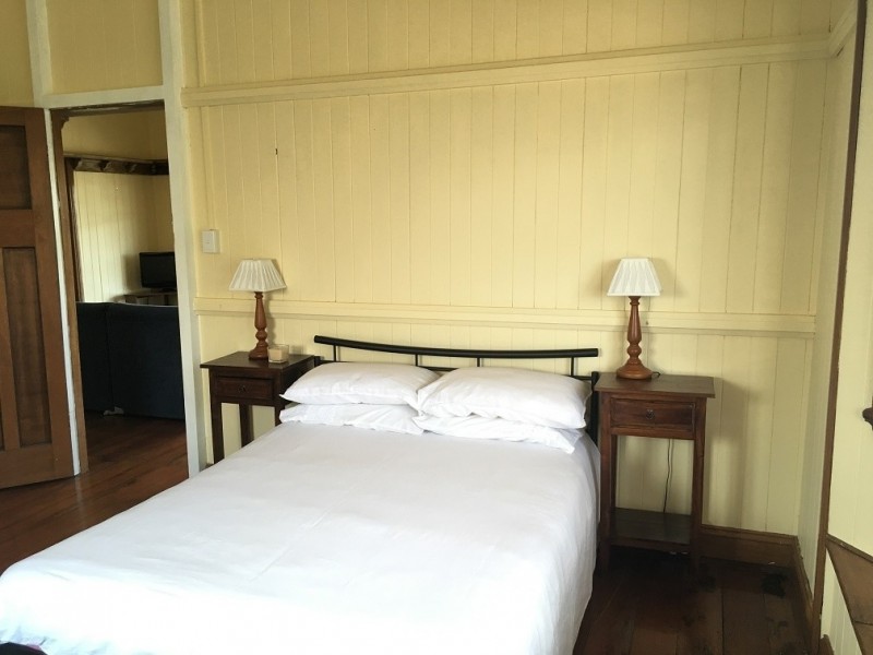 5 BEACH WALK CT, Toogoom QLD 4655