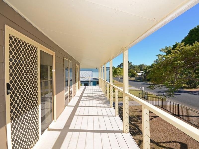 171 KINGFISHER PDE, Toogoom QLD 4655