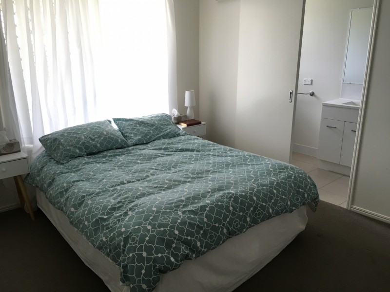 6 Swan View Court, Toogoom QLD 4655