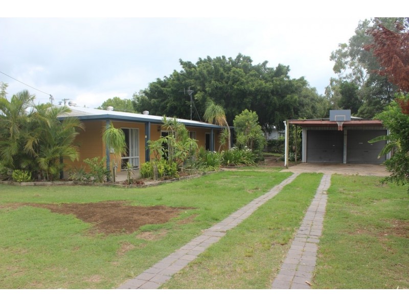 37 DESMOND DR, Toogoom QLD 4655