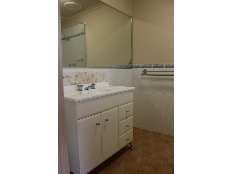37 DESMOND DR, Toogoom QLD 4655