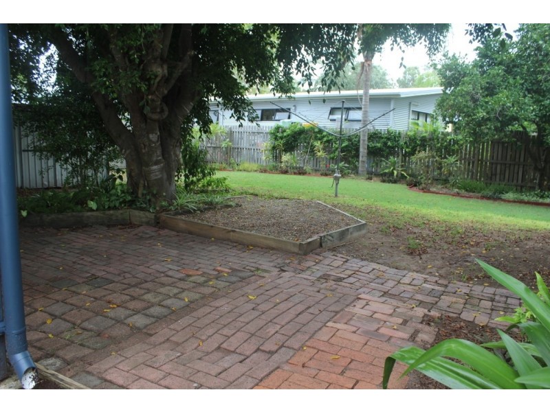 37 DESMOND DR, Toogoom QLD 4655