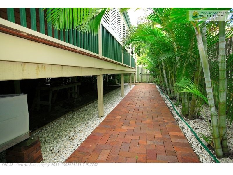 115 Kingfisher Pde, Toogoom QLD 4655