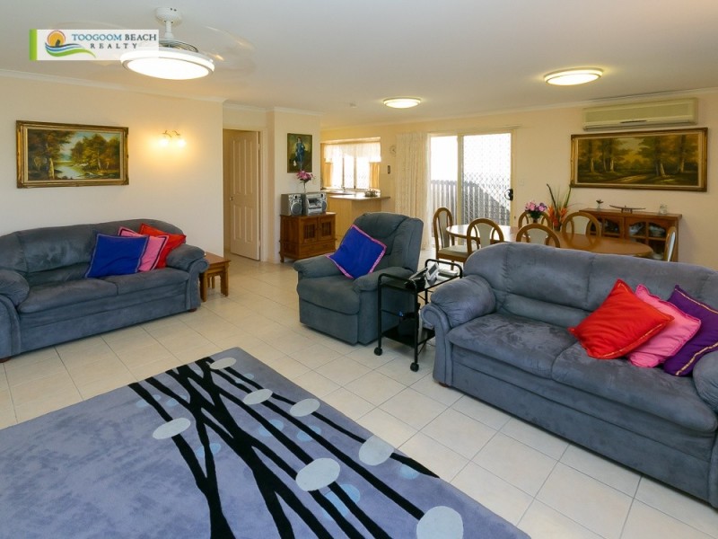 12 Sealink Drive, Point Vernon QLD 4655