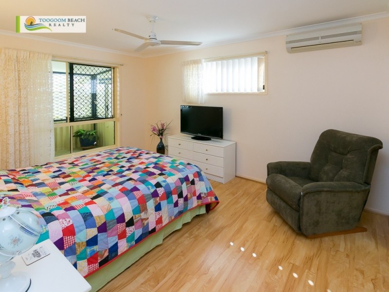 12 Sealink Drive, Point Vernon QLD 4655