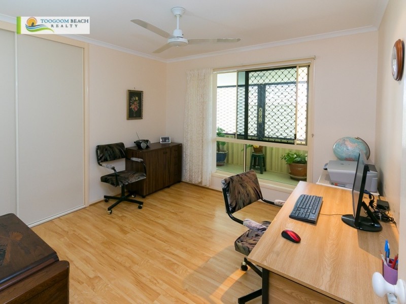 12 Sealink Drive, Point Vernon QLD 4655