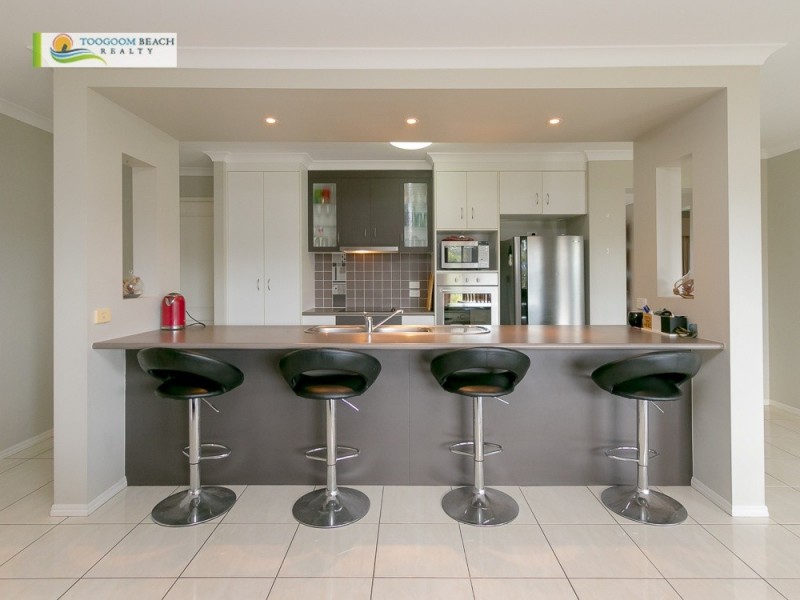 6 BEACH WALK CT, Toogoom QLD 4655