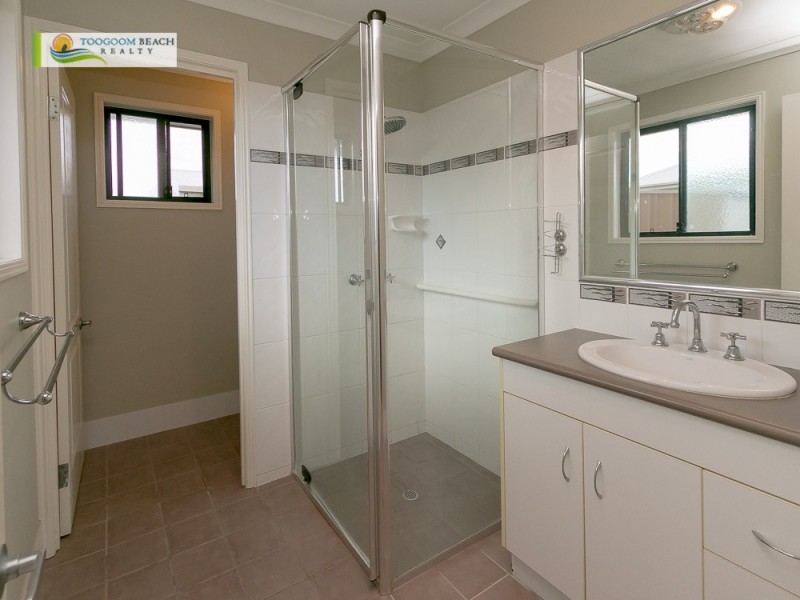 6 BEACH WALK CT, Toogoom QLD 4655