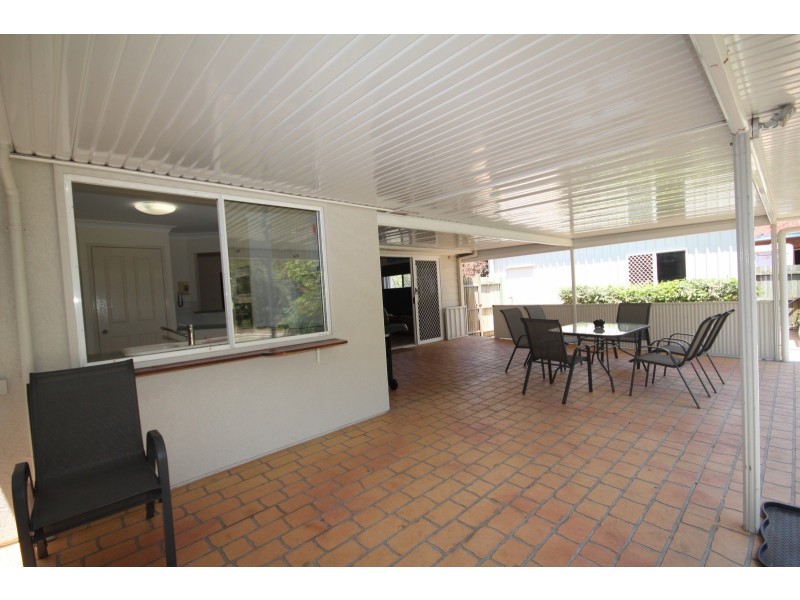 164 Kingfisher Parade, Toogoom QLD 4655