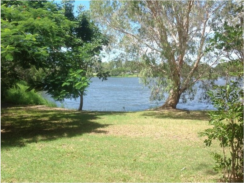 41 Hillview Road, Bowen QLD 4805