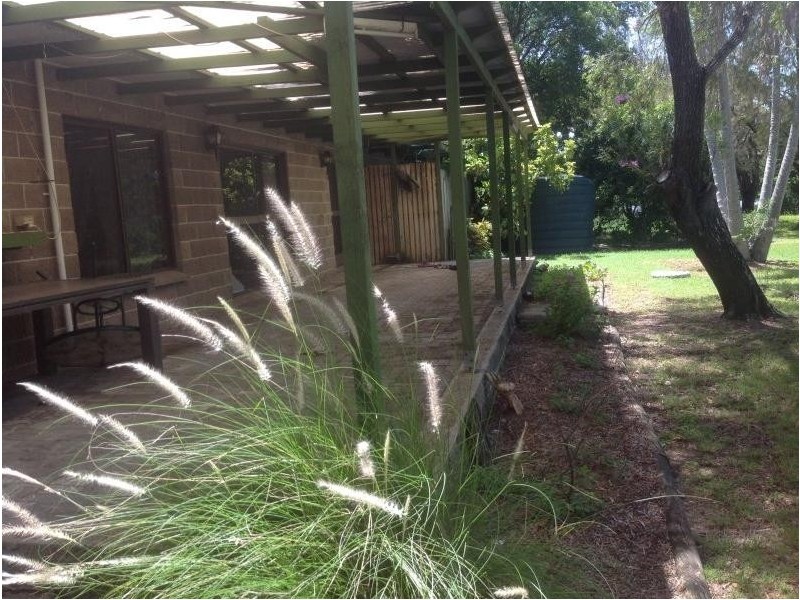 41 Hillview Road, Bowen QLD 4805