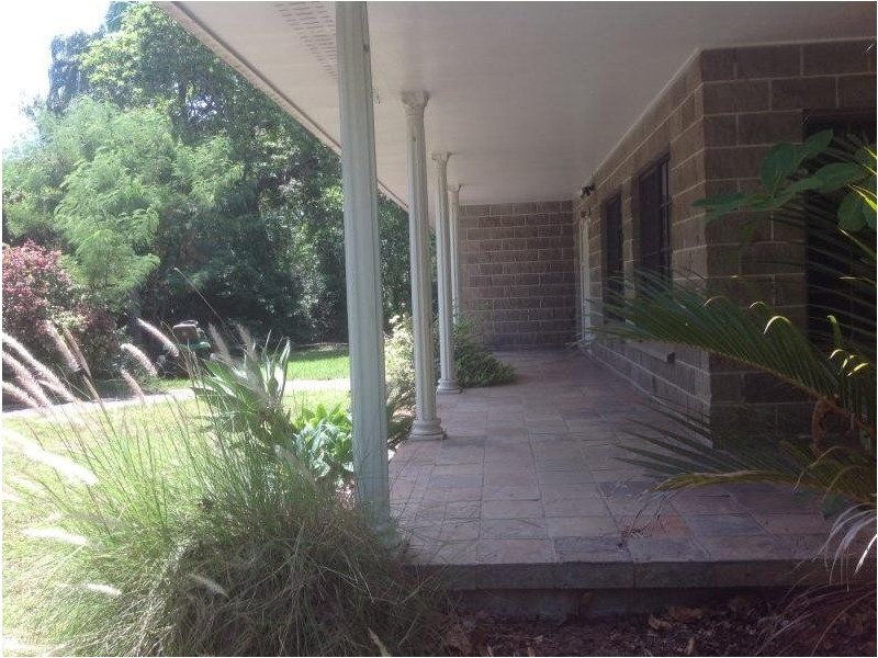 41 Hillview Road, Bowen QLD 4805