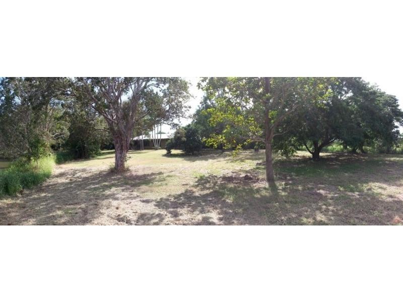 41 Hillview Road, Bowen QLD 4805