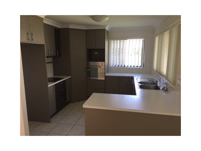 22A Desmond Drive, Toogoom QLD 4655