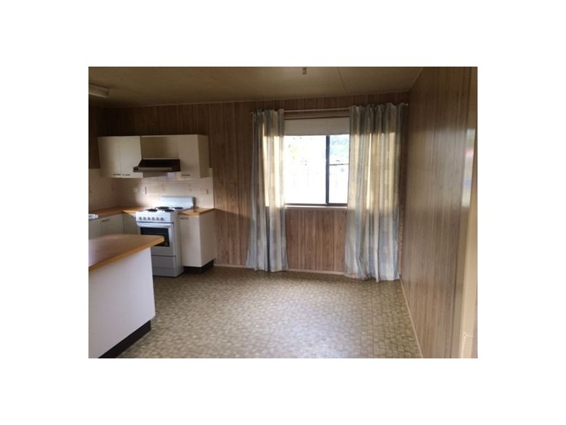 41 Desmond Drive, Toogoom QLD 4655