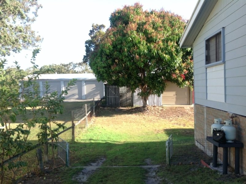 53 Moreton Street, Toogoom QLD 4655