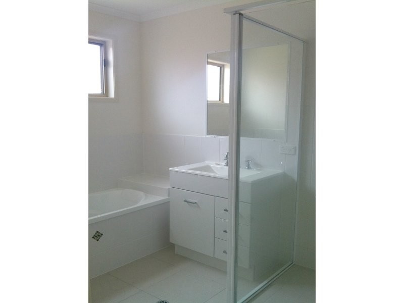 10 Sunny Way, Toogoom QLD 4655