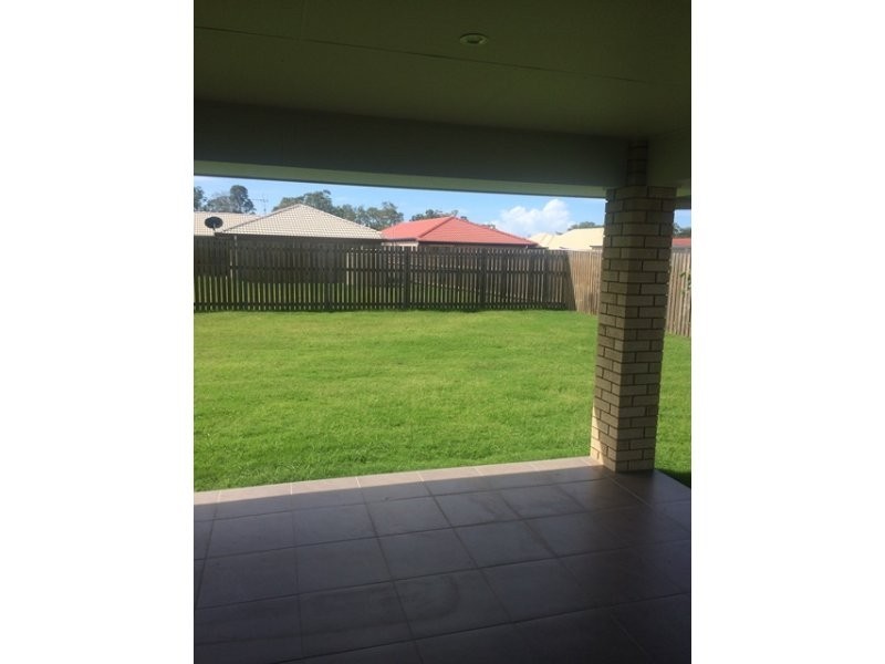 11 Seashore Way, Toogoom QLD 4655