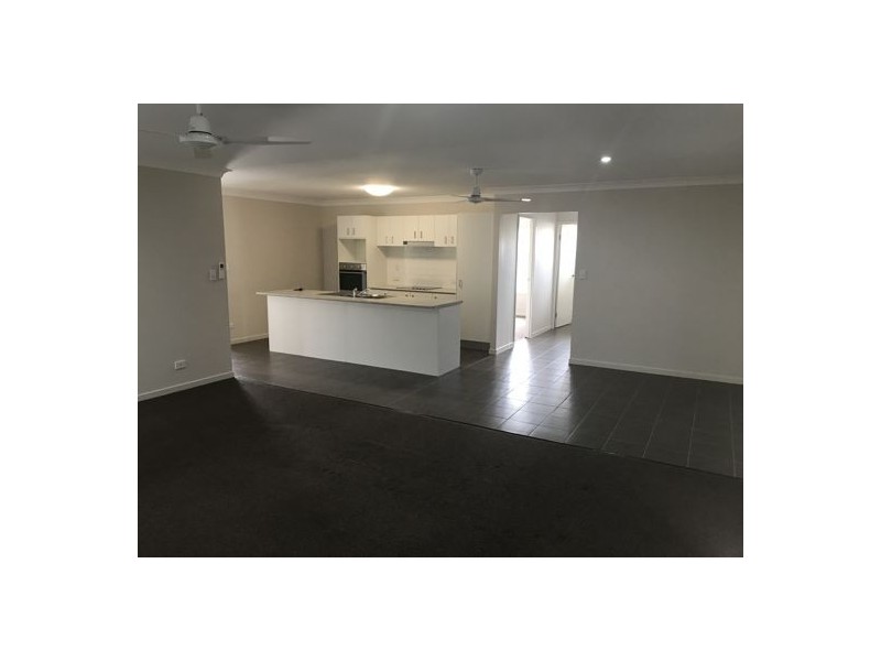 11 Seashore Way, Toogoom QLD 4655