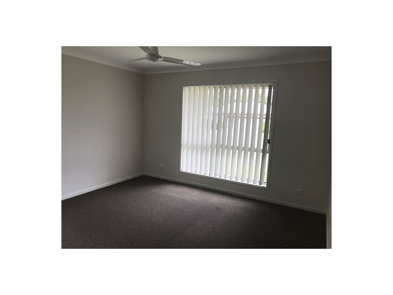 11 Seashore Way, Toogoom QLD 4655