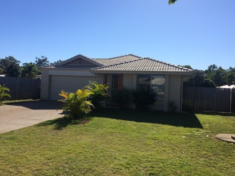 34 Seaway Parade, Toogoom QLD 4655