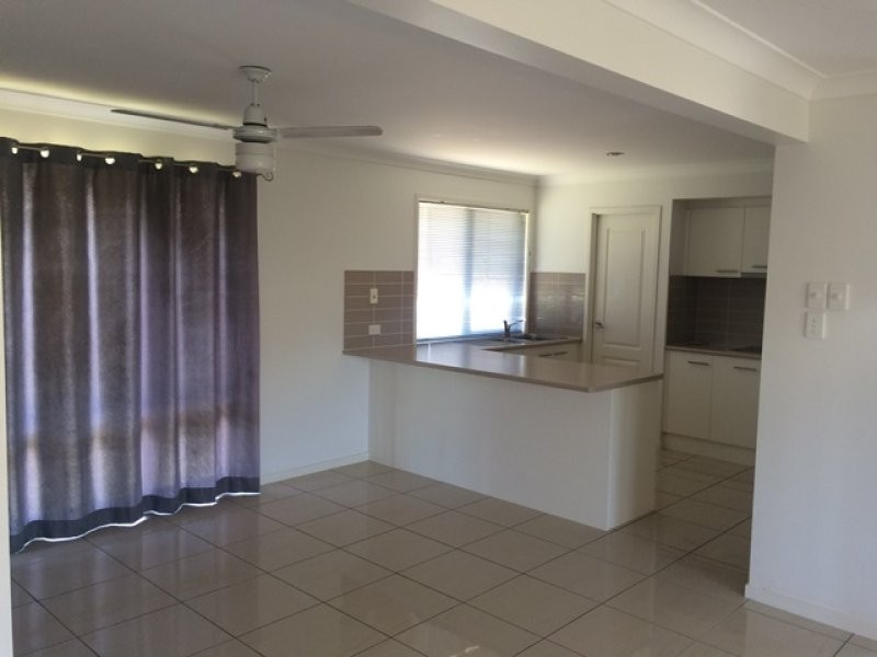 34 Seaway Parade, Toogoom QLD 4655