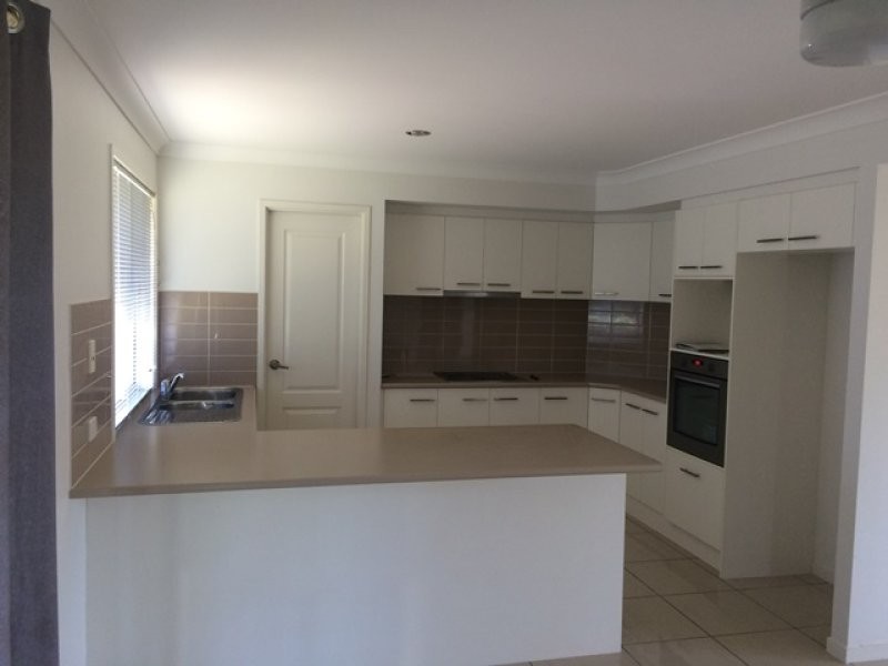 34 Seaway Parade, Toogoom QLD 4655