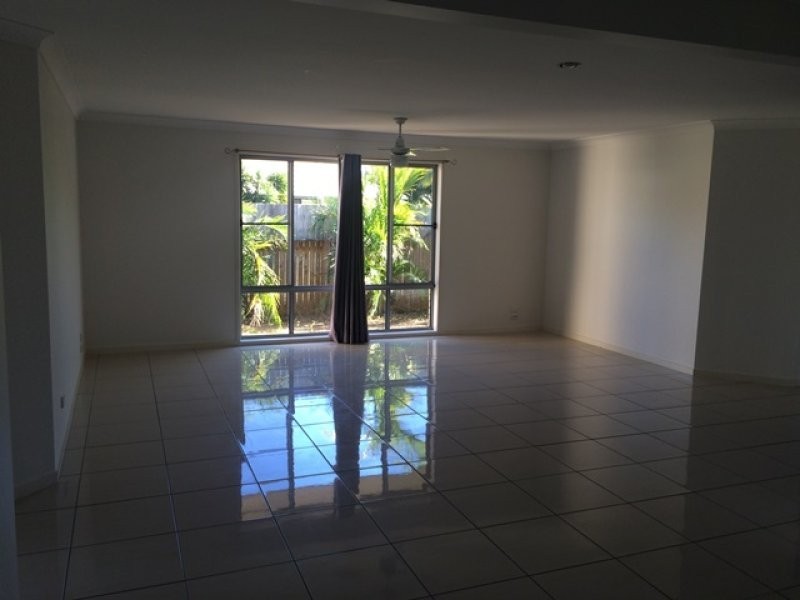 34 Seaway Parade, Toogoom QLD 4655