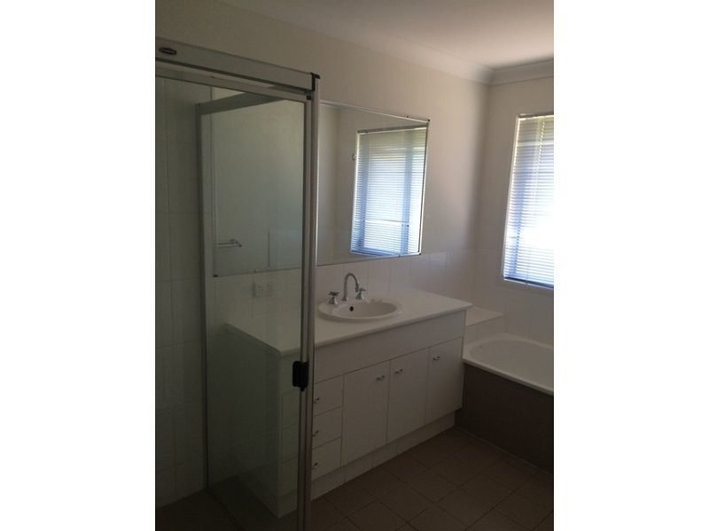 34 Seaway Parade, Toogoom QLD 4655