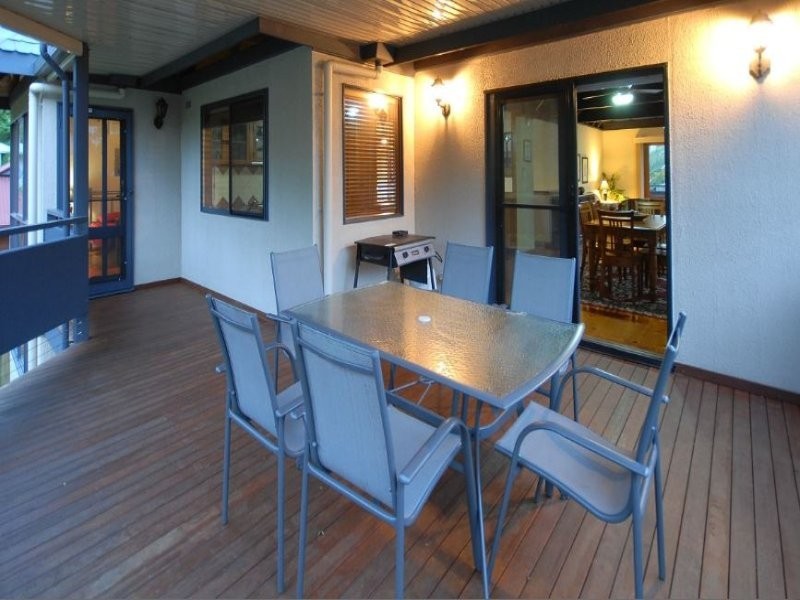18 Ries Road, Toogoom QLD 4655