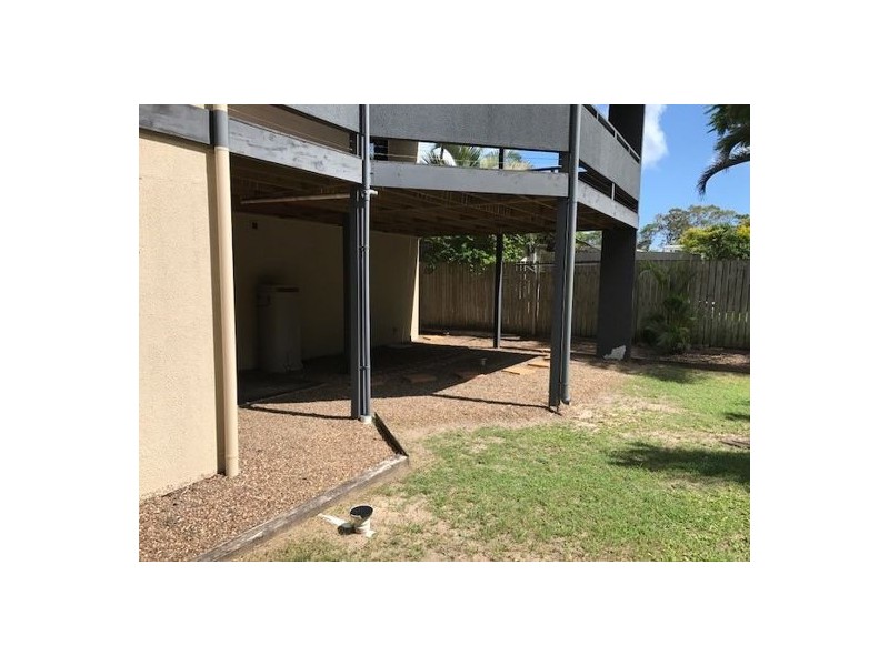 18 Ries Road, Toogoom QLD 4655