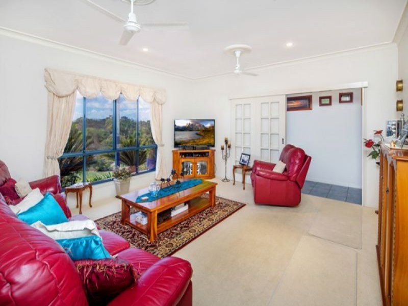 2 Loats Court, Craignish QLD 4655