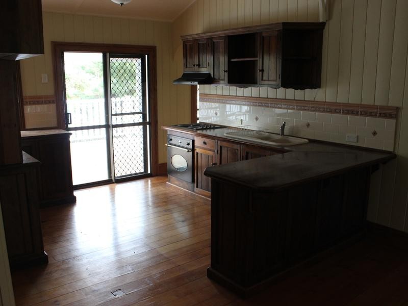 3 Kingfisher Parade, Toogoom QLD 4655