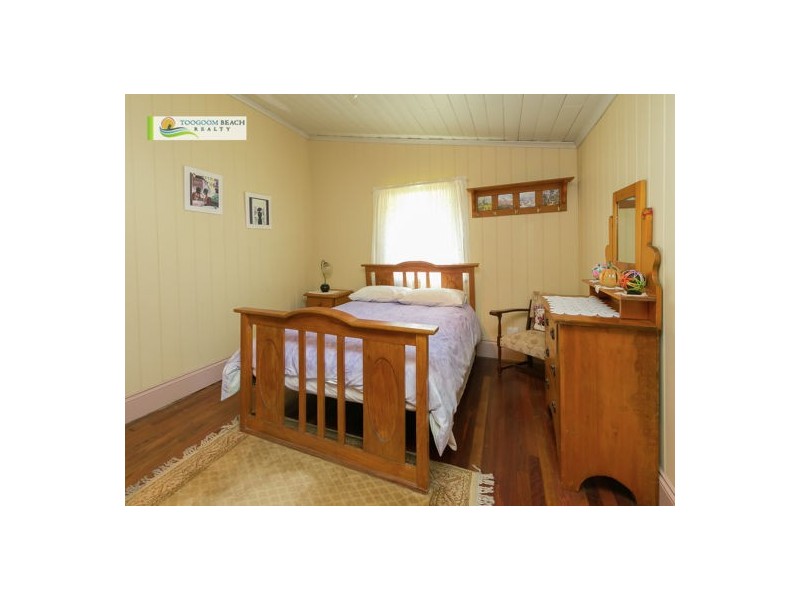 26 Moreton Street, Toogoom QLD 4655