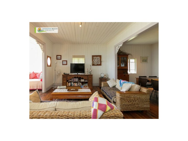 26 Moreton Street, Toogoom QLD 4655