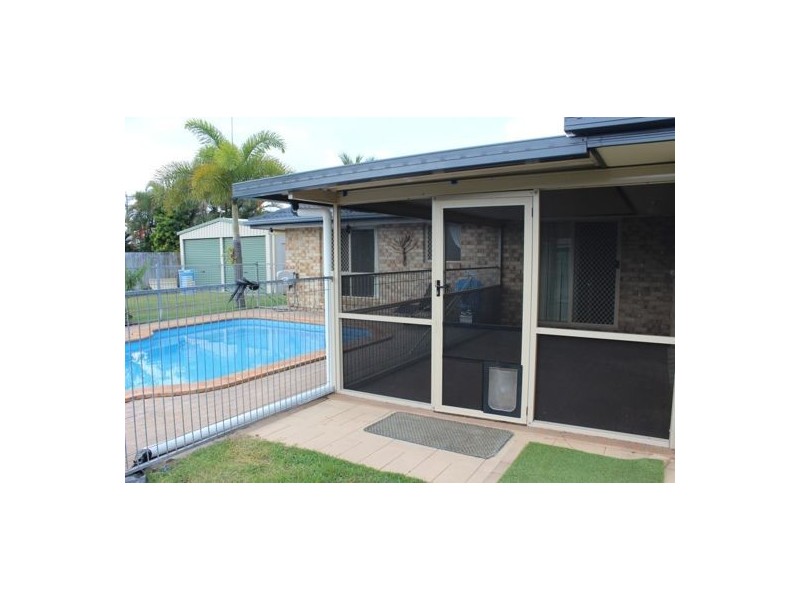 10 Trevalli Court, Toogoom QLD 4655