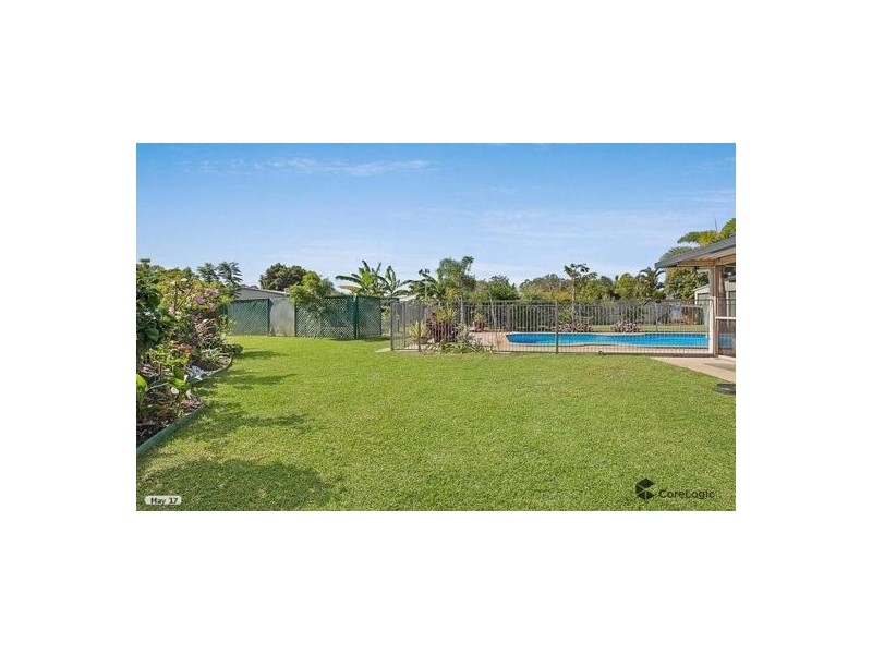 10 Trevalli Court, Toogoom QLD 4655