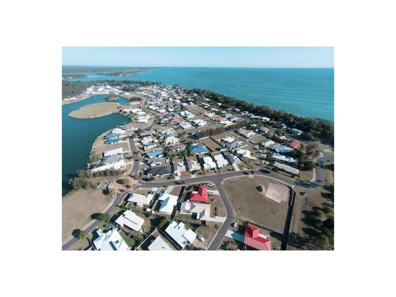 51 Northshore Avenue, Toogoom QLD 4655