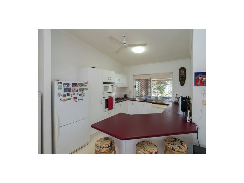 18 Tree View Road, Toogoom QLD 4655