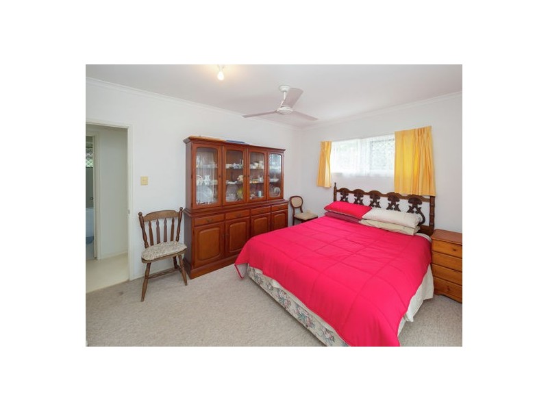 18 Tree View Road, Toogoom QLD 4655