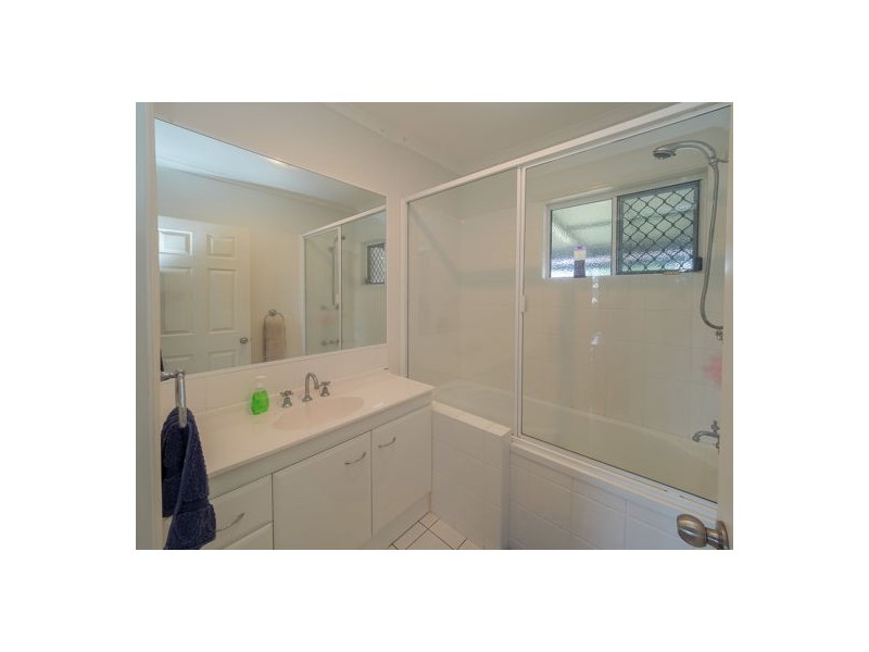 18 Tree View Road, Toogoom QLD 4655