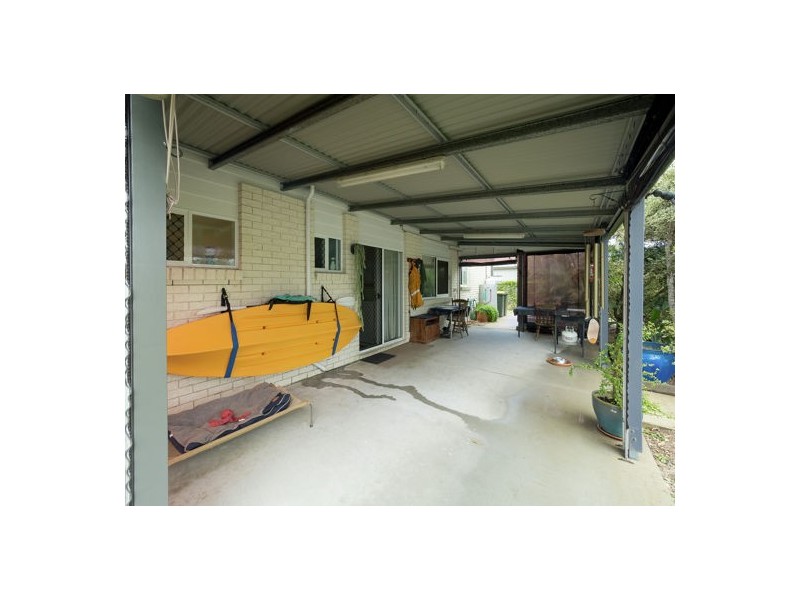 18 Tree View Road, Toogoom QLD 4655