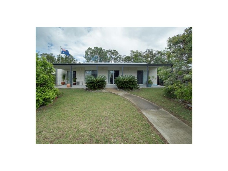 18 Tree View Road, Toogoom QLD 4655