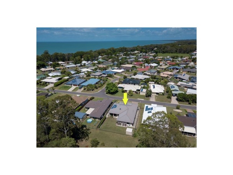 42 Tree View Road, Toogoom QLD 4655