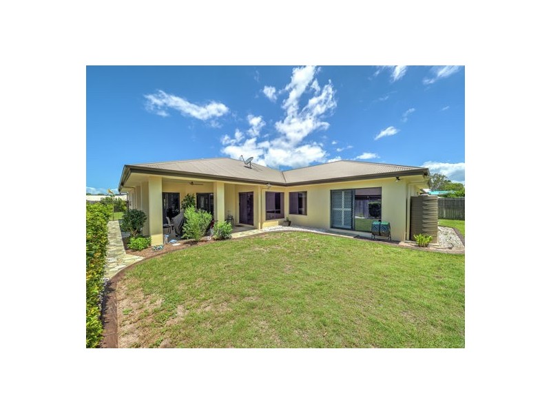 42 Tree View Road, Toogoom QLD 4655