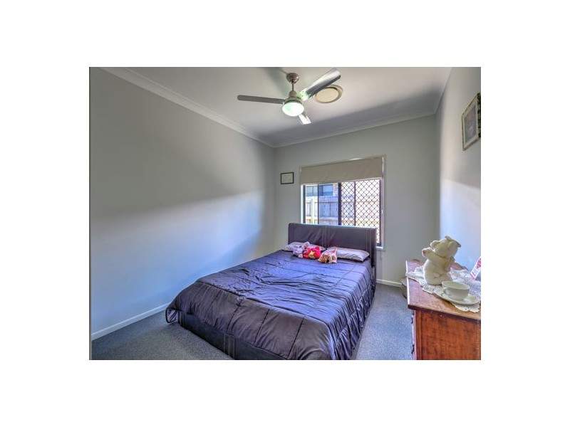 42 Tree View Road, Toogoom QLD 4655